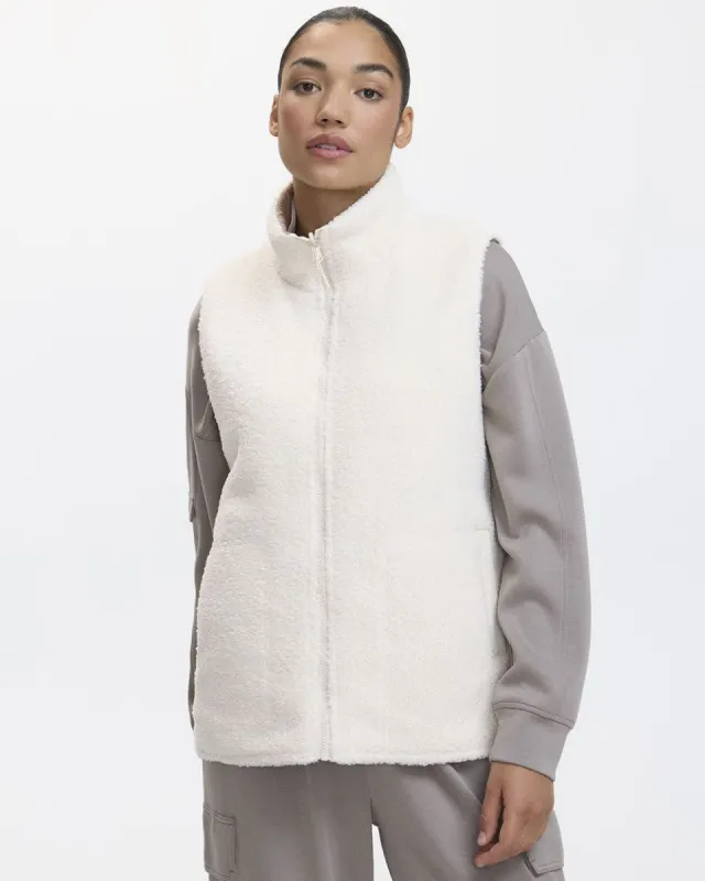 Reversible Sherpa Vest - Hyba sold by Reitmans