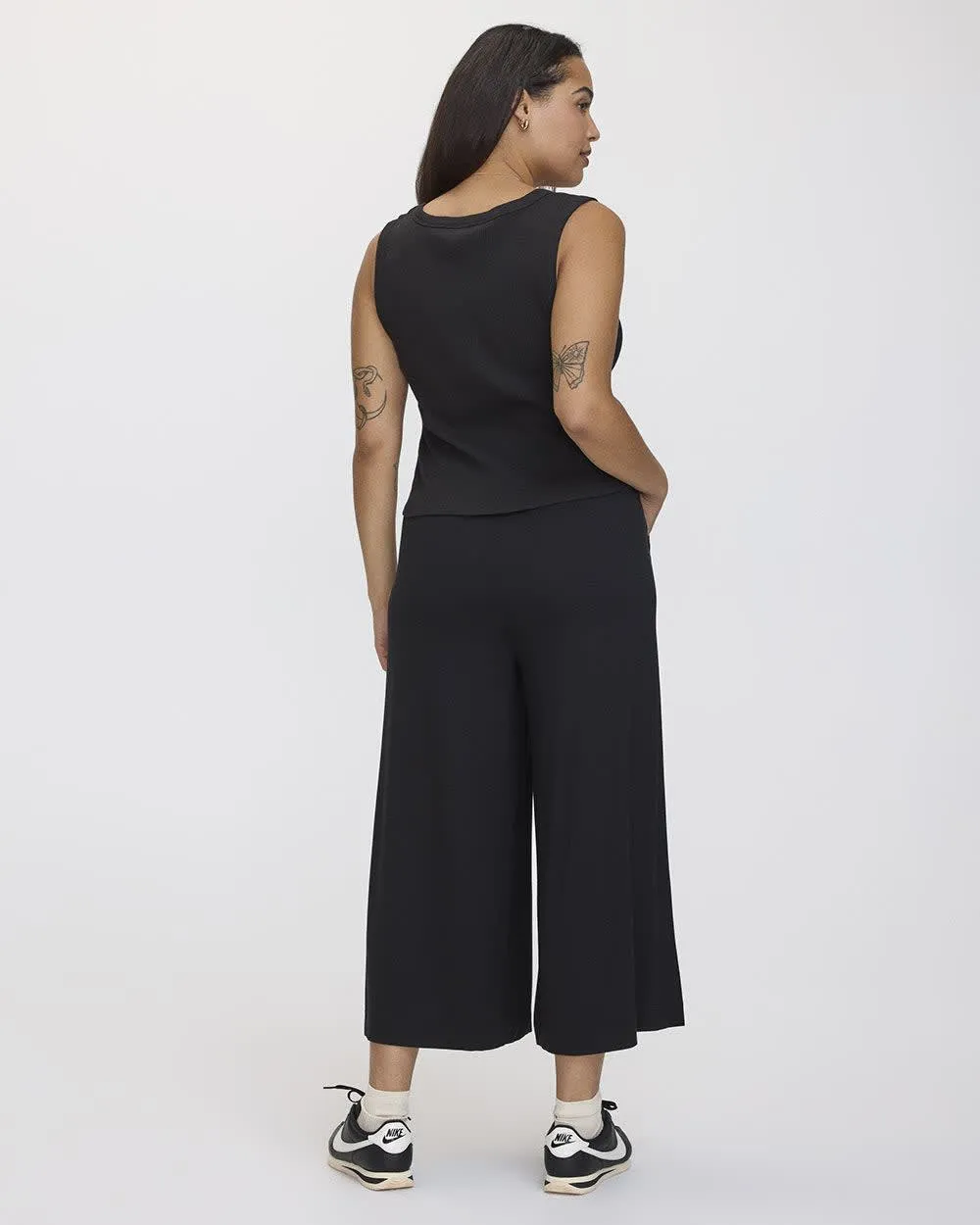 Stretch Pull-On Gaucho Pants - Petite sold by Reitmans product image thumbnail 2