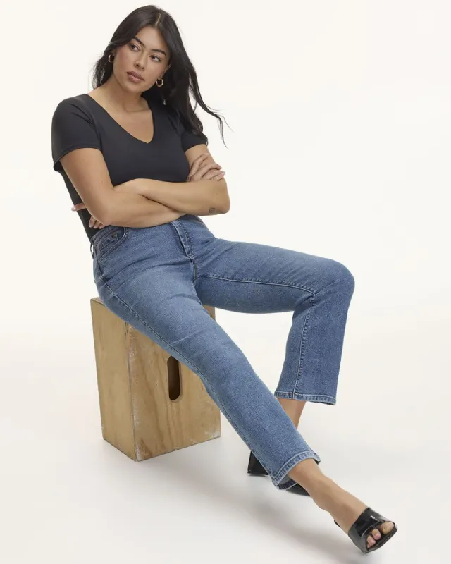 Flare-Leg Mid-Rise Jean sold by Reitmans
