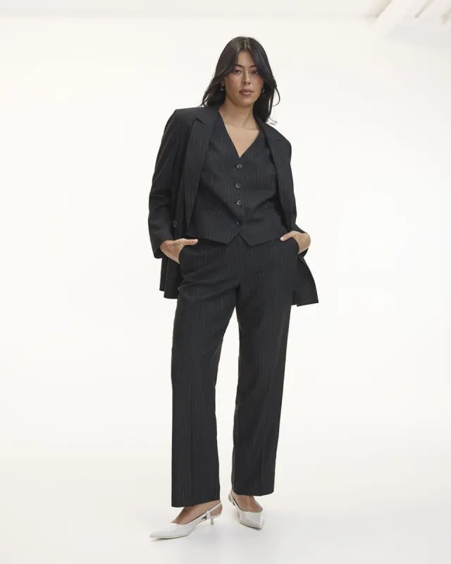 Straight-Leg High-Rise Pinstripe Pant - Petite sold by Reitmans