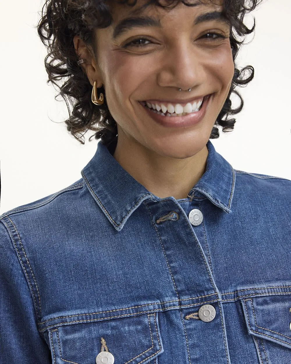 Jean Jacket sold by Reitmans product image thumbnail 4