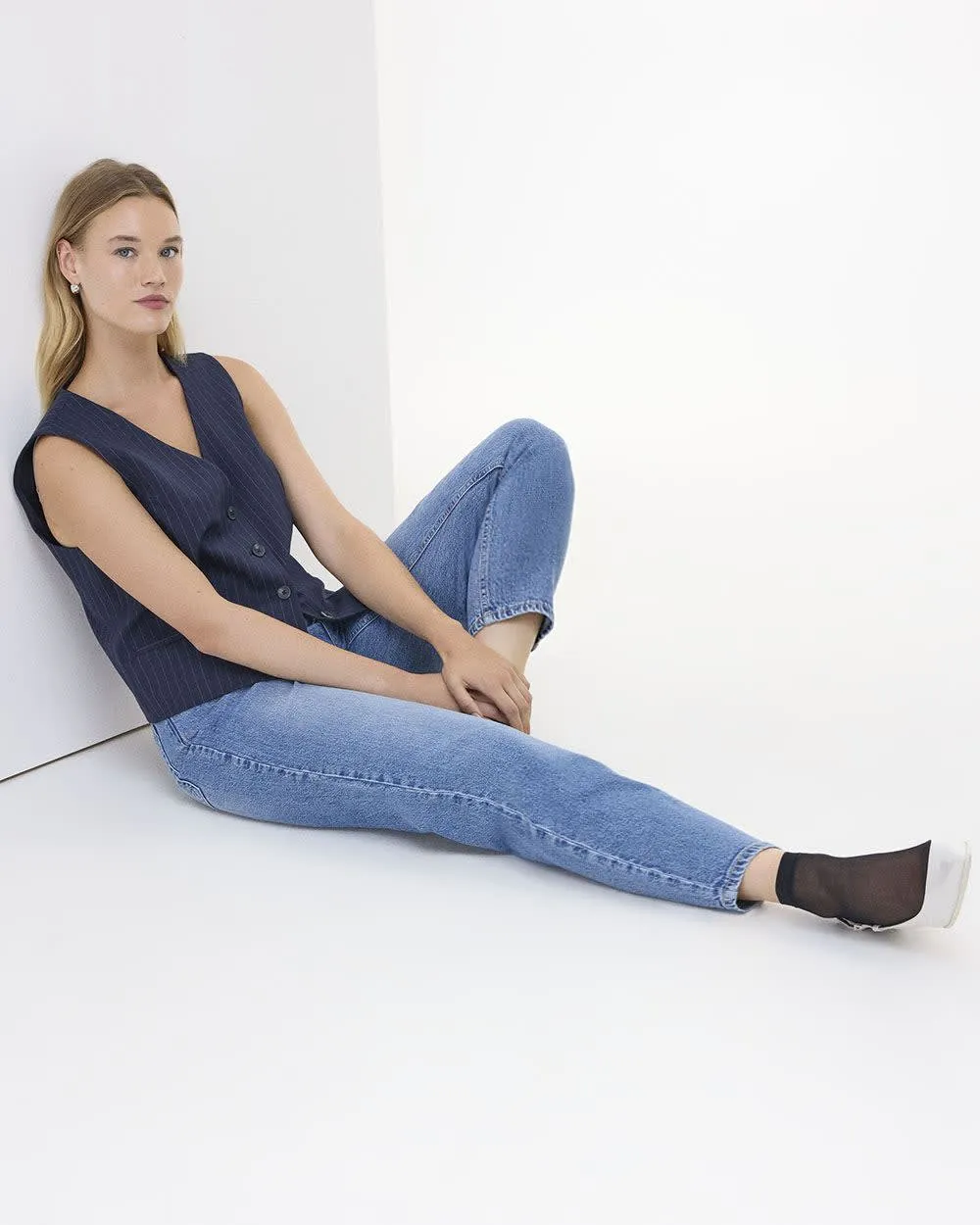 Tapered-Leg High-Rise Jean - The Mom Jeans - Petite sold by Reitmans product image thumbnail 4