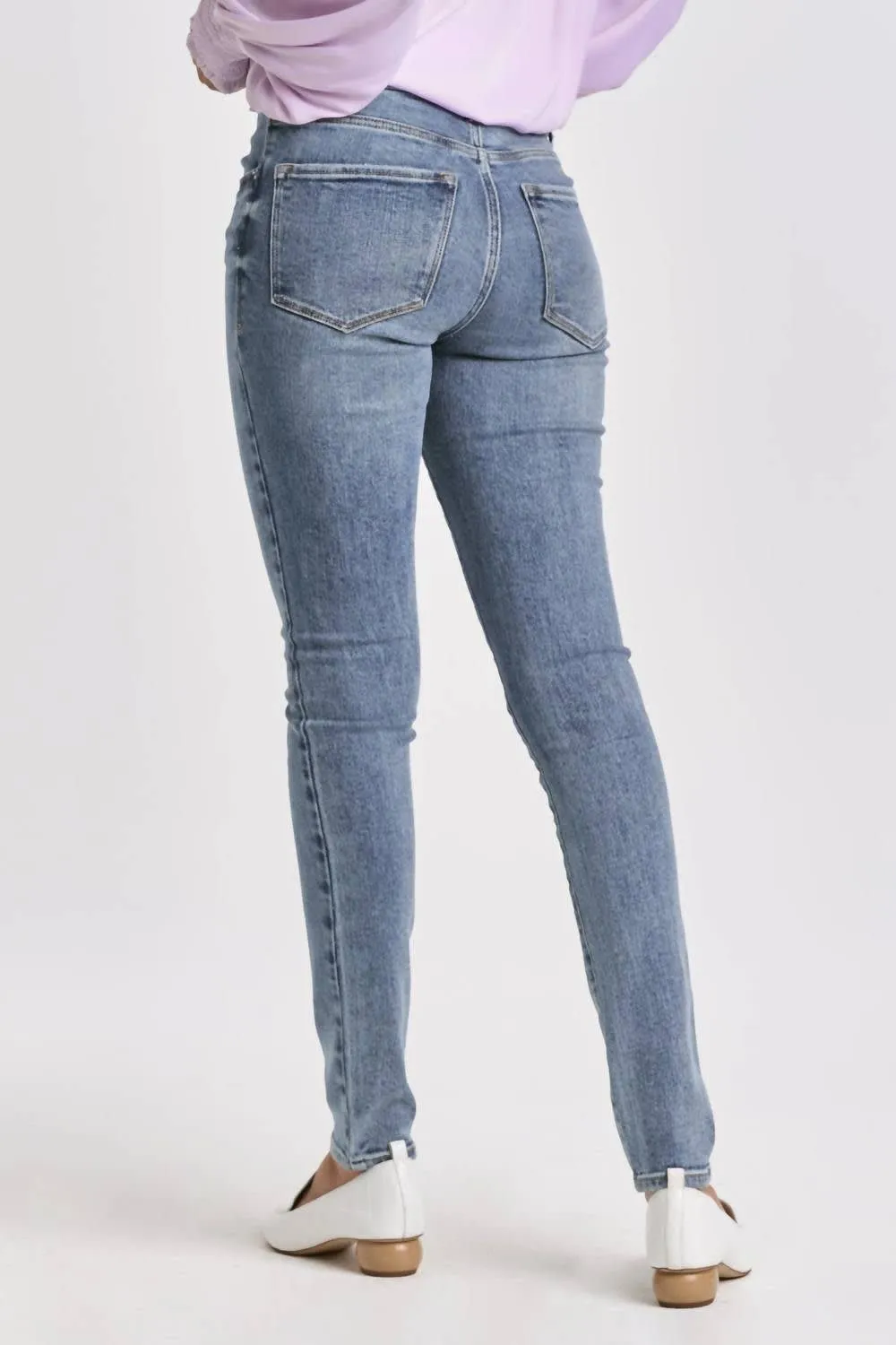 DEAR JOHN DENIM - Aralina Mid-Rise Skinny Jeans sold by Reitmans product image thumbnail 3
