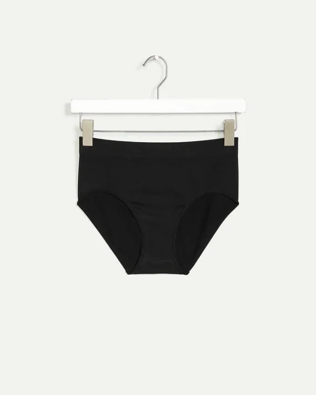 Seamless Hipster Panty sold by Reitmans