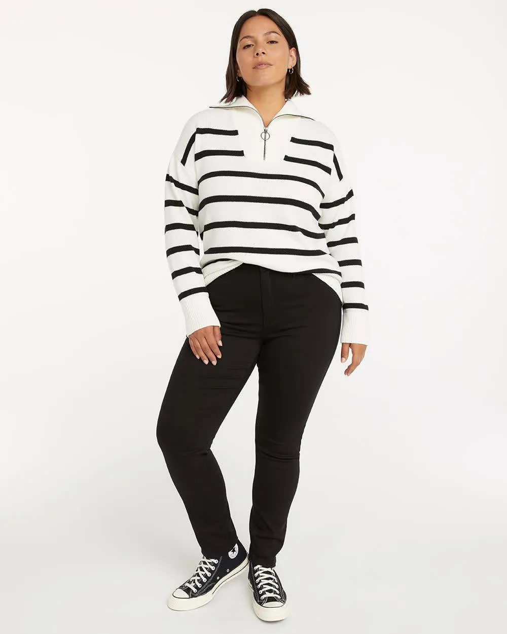 High-Rise Black Jean with Skinny Leg, Signature Soft - Petite sold by Reitmans product image thumbnail 4