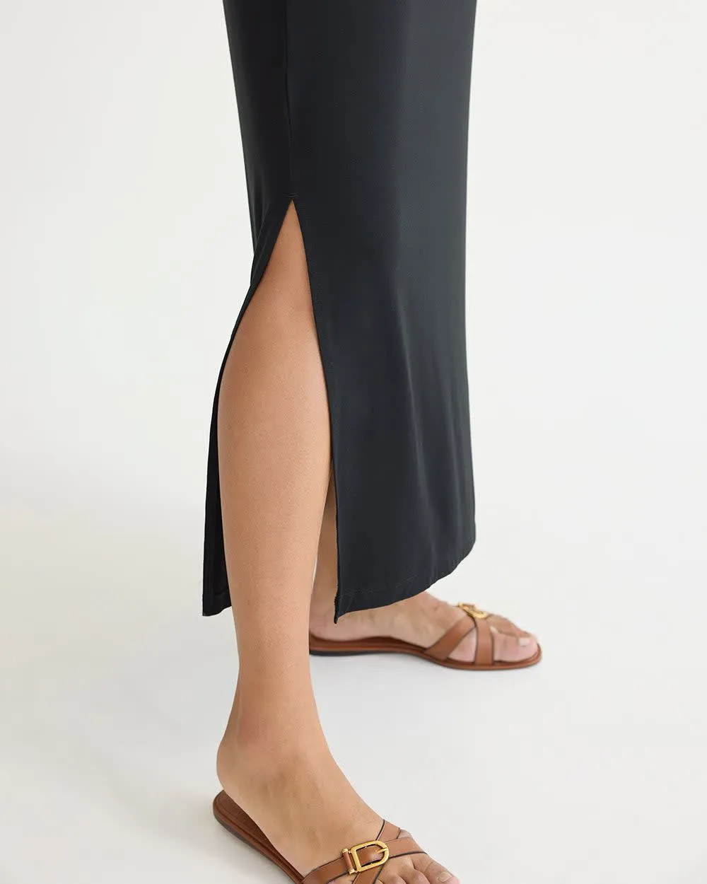 Extended-Sleeve Crew-Neck Midi Dress with Knot Detail sold by Reitmans product image thumbnail 4