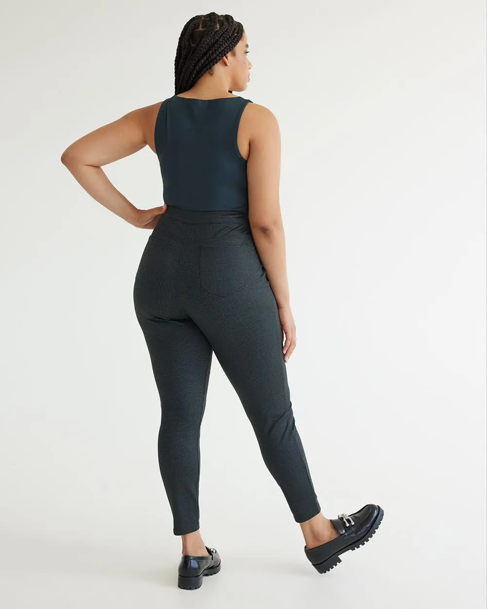 Modern Stretch Houndstooth Legging Pant, R Essentials sold by Reitmans product image thumbnail 2