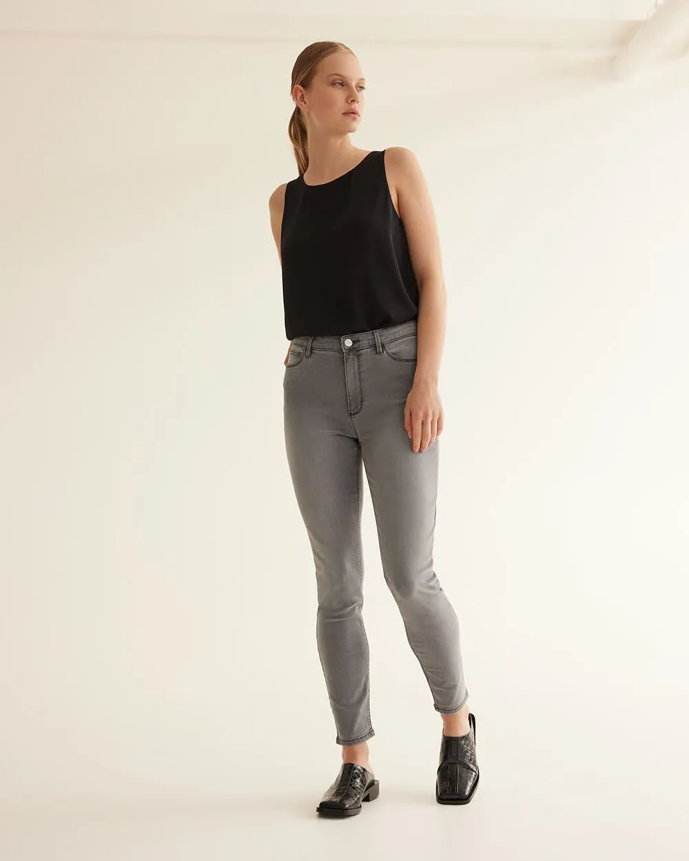 Skinny-Leg High-Rise Jean, Signature Soft - Petite sold by Reitmans