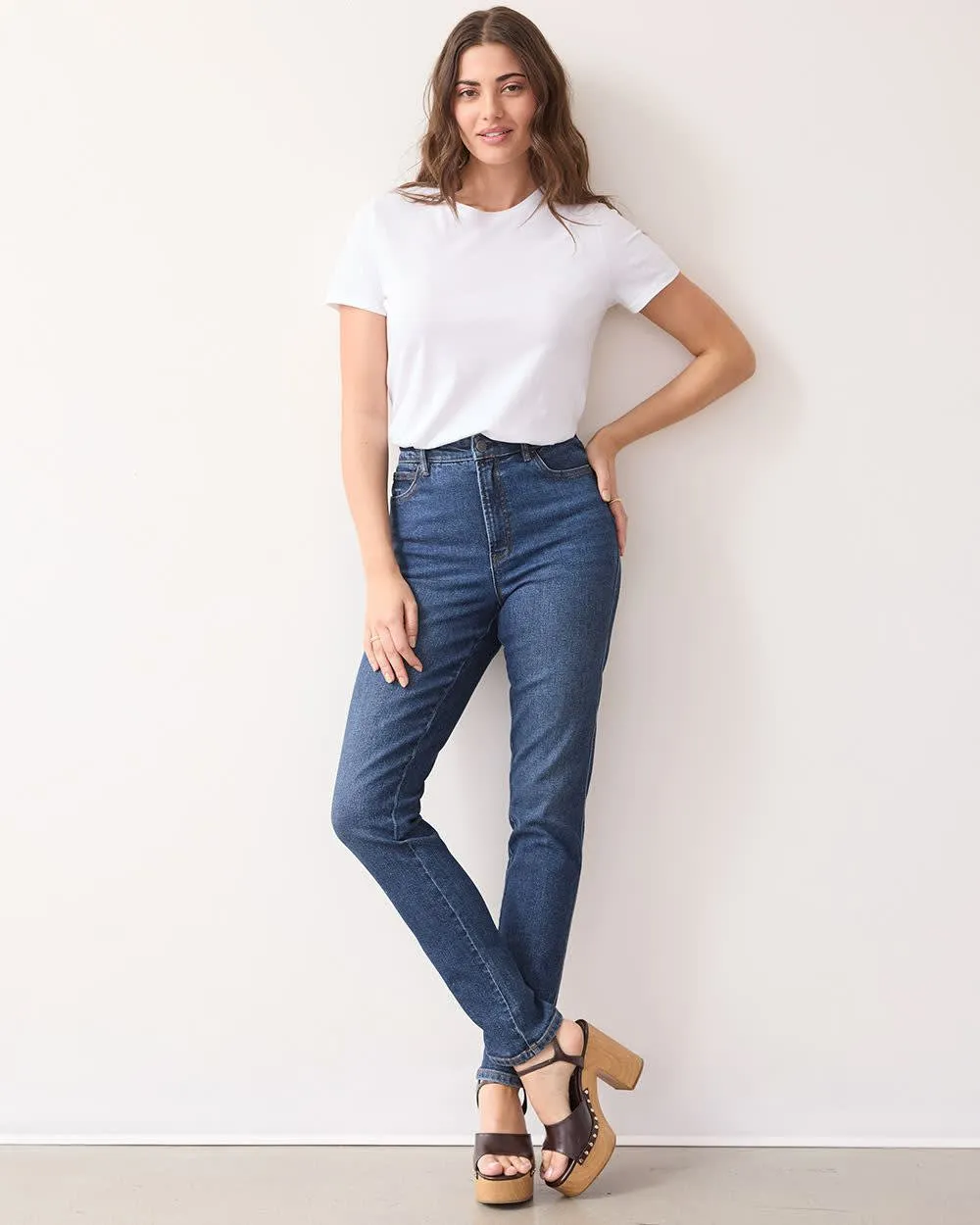 Slim-Leg High-Rise Jean - The Vintage - Curvy Fit sold by Reitmans product image thumbnail 3