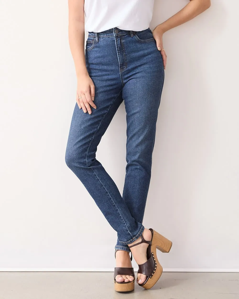 Slim-Leg High-Rise Jean - The Vintage - Curvy Fit sold by Reitmans product image thumbnail 4
