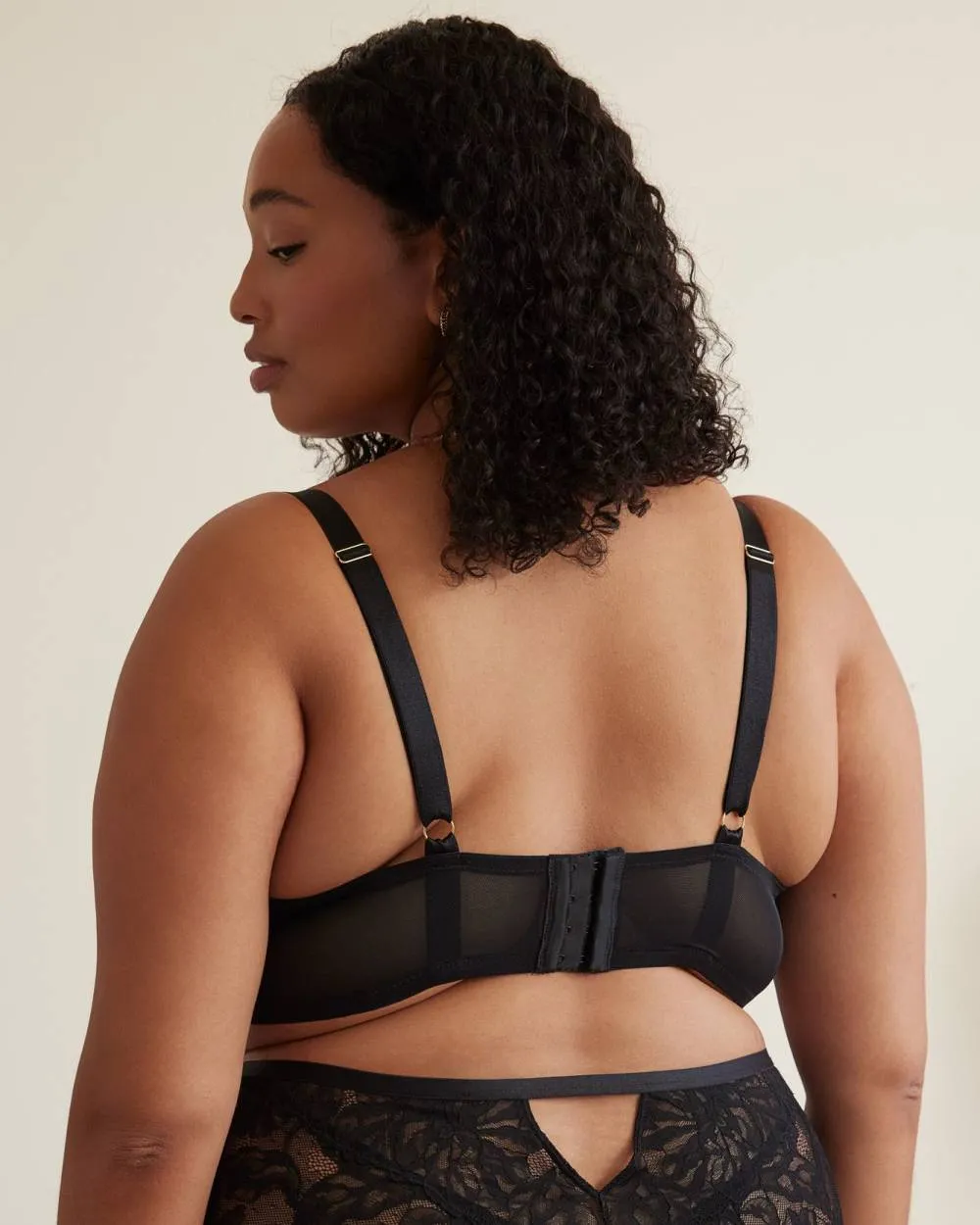 Sexy Black Lace Underwire Balconette Bra - Déesse Collection sold by Reitmans product image thumbnail 2