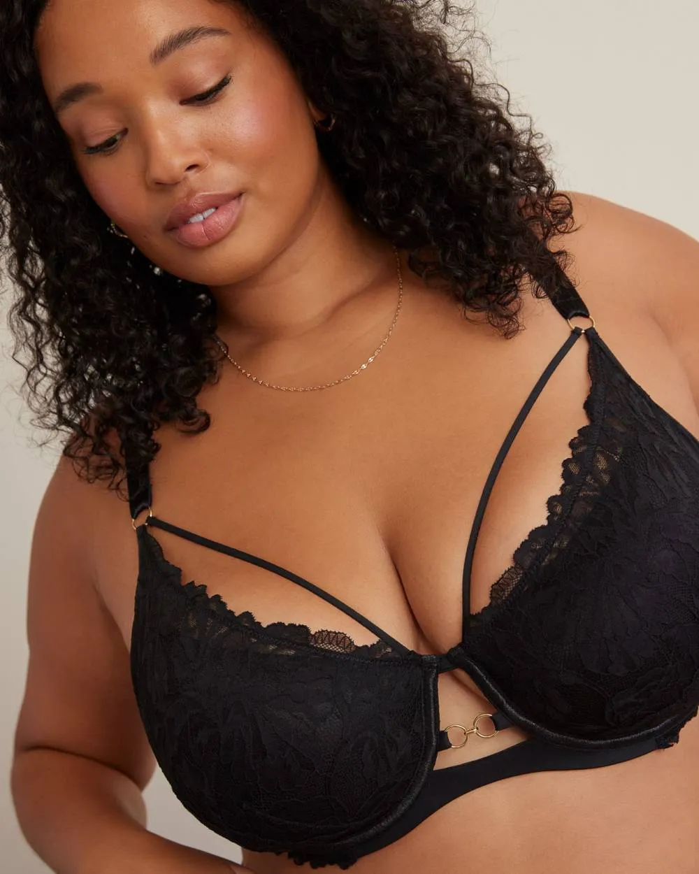 Sexy Black Lace Underwire Balconette Bra - Déesse Collection sold by Reitmans product image thumbnail 3