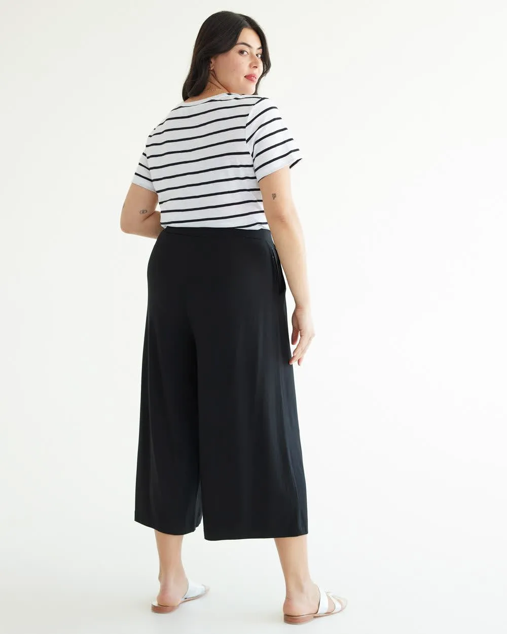 Stretch Pull-On Gaucho Pants - Petite sold by Reitmans product image thumbnail 2