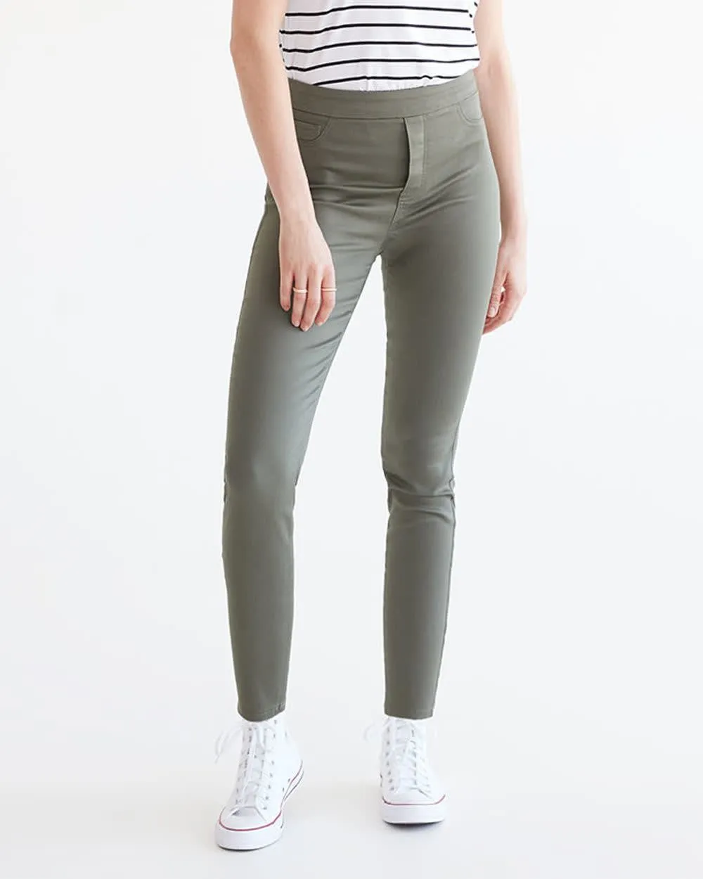 Denim Legging Pants - T Essentials - Tall sold by Reitmans