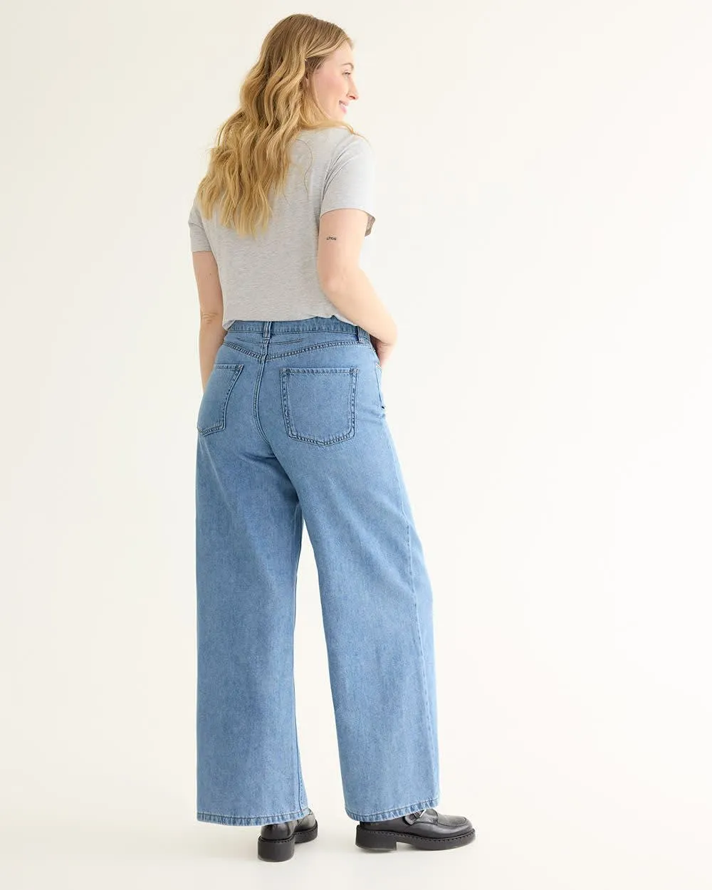 Wide-Leg High-Rise Jean - Petite sold by Reitmans product image thumbnail 2