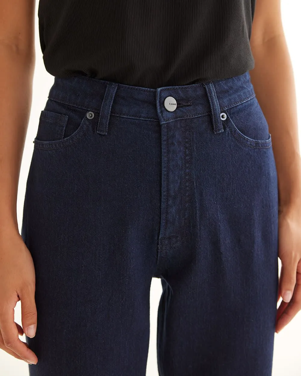 Straight-Leg High-Rise Jean sold by Reitmans product image thumbnail 3