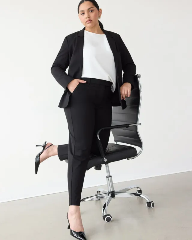 Slim-Leg High-Rise Pant - The Classic Stretch - Curvy Fit sold by Reitmans