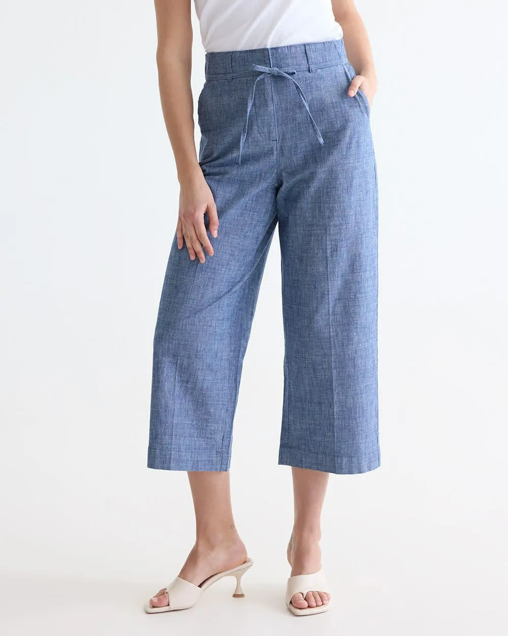 Wide-Leg Cropped Chambray Pant - Petite sold by Reitmans