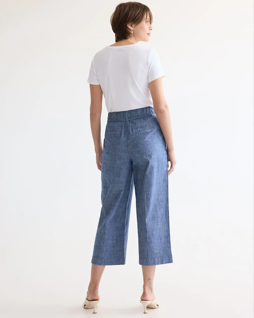 Wide-Leg Cropped Chambray Pant - Petite sold by Reitmans product image thumbnail 2