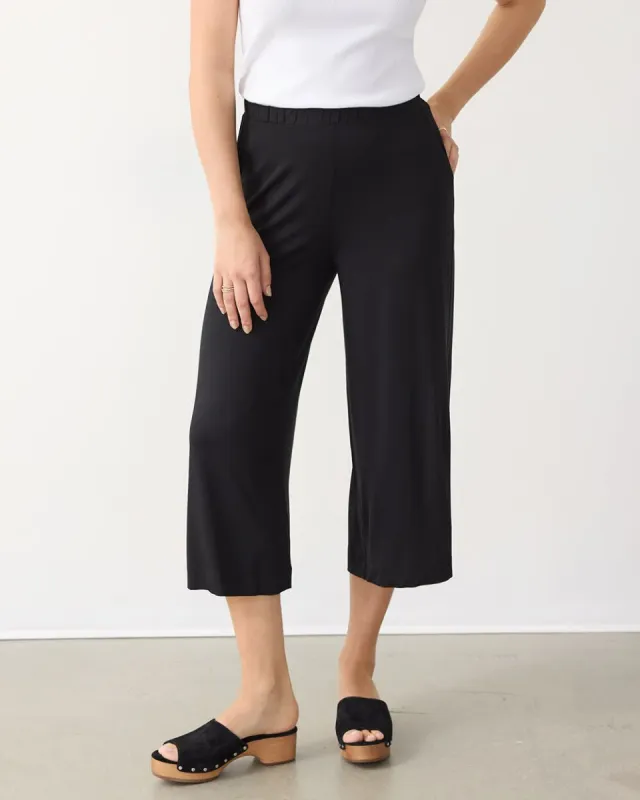 Stretch Pull-On Gaucho Pants - Petite sold by Reitmans