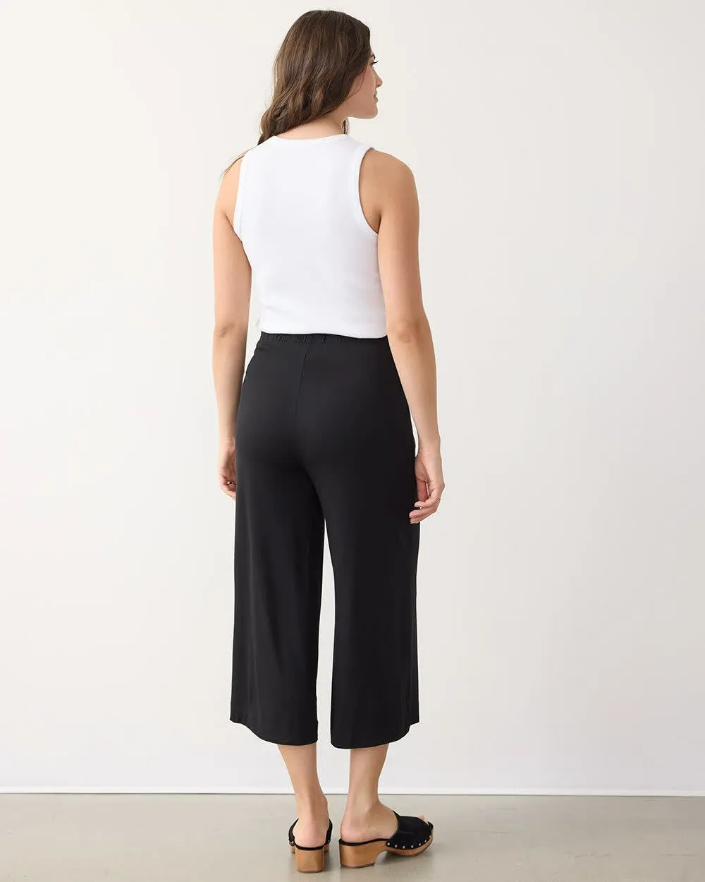 Stretch Pull-On Gaucho Pants - Petite sold by Reitmans product image thumbnail 2