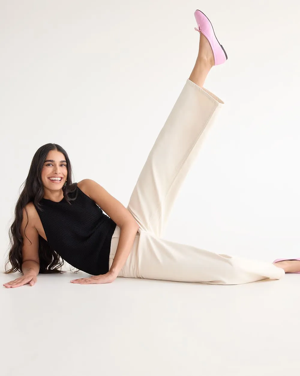 Wide-Leg High-Rise Cropped Jean sold by Reitmans product image thumbnail 3