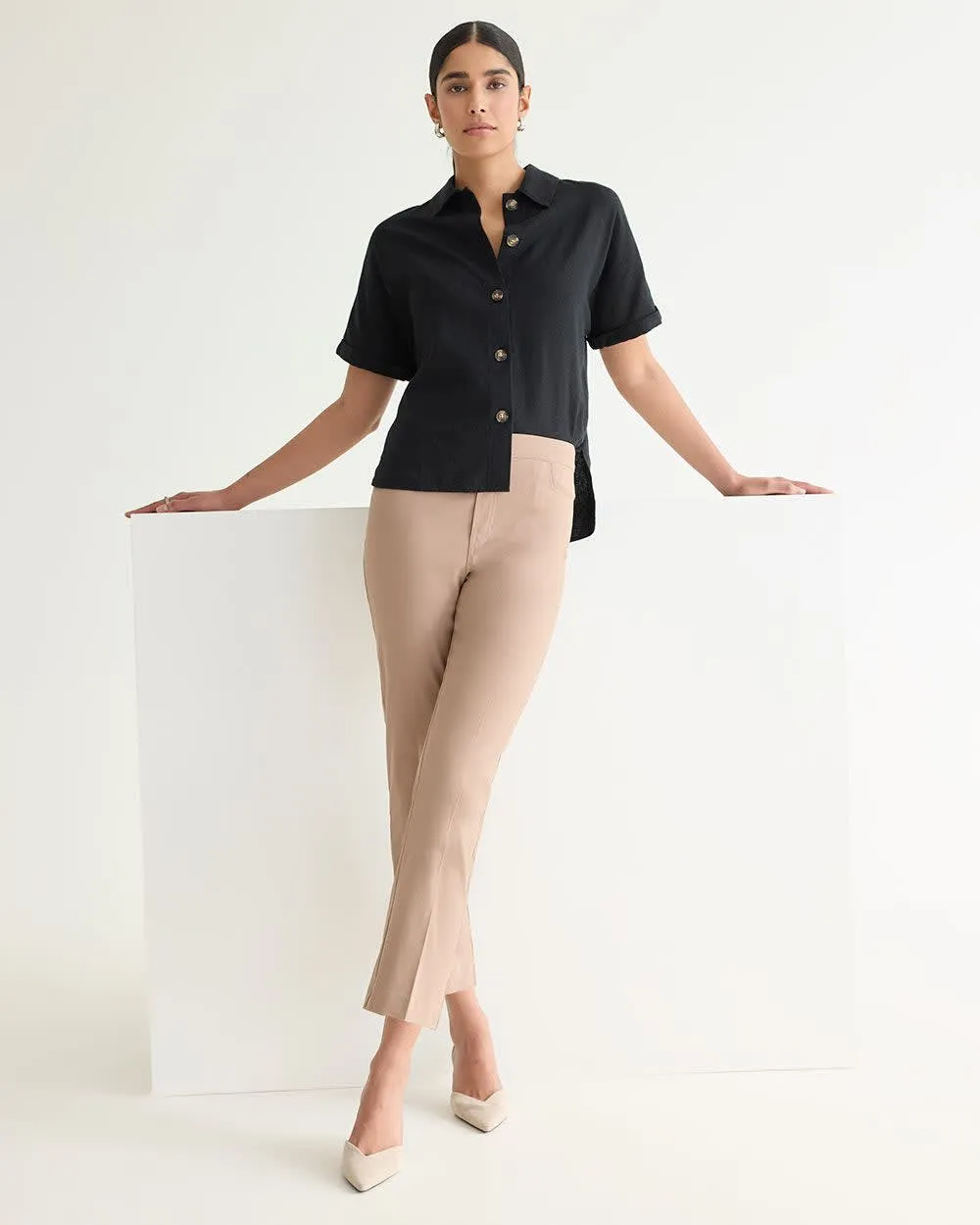 Cropped Straight-Leg High-Rise Pants - The Iconic sold by Reitmans product image thumbnail 4