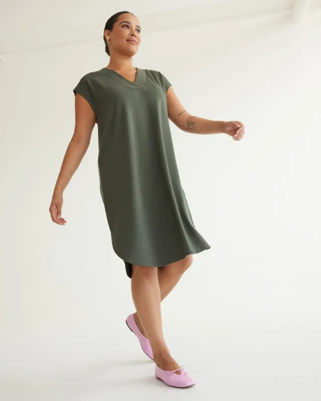 Extended-Sleeve French Terry Shift Midi Dress sold by Reitmans