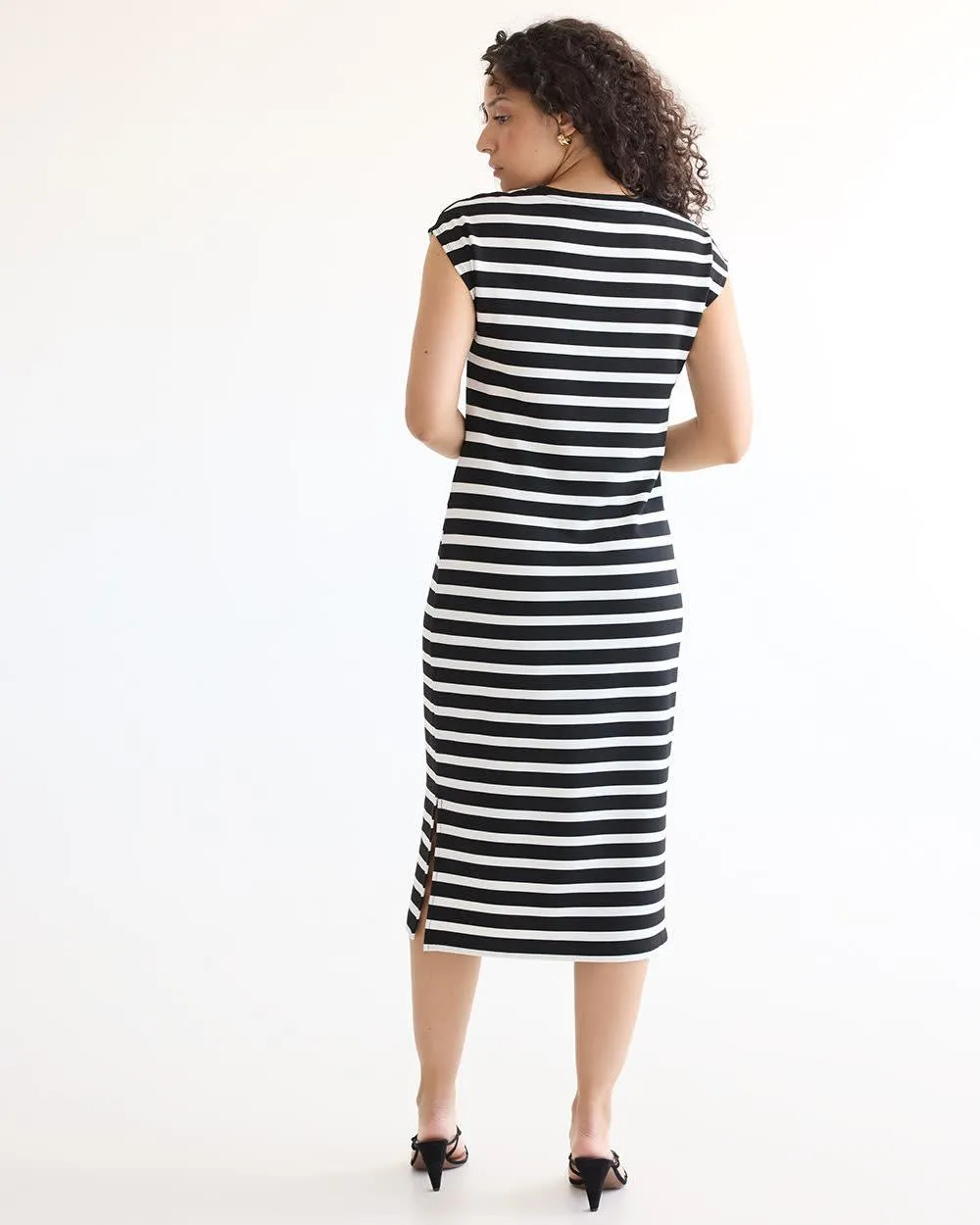Extended-Sleeve Crew-Neck Midi Dress sold by Reitmans product image thumbnail 2