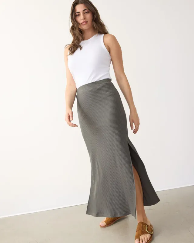 Pull-On Ribbed Maxi Skirt with Side Slit sold by Reitmans