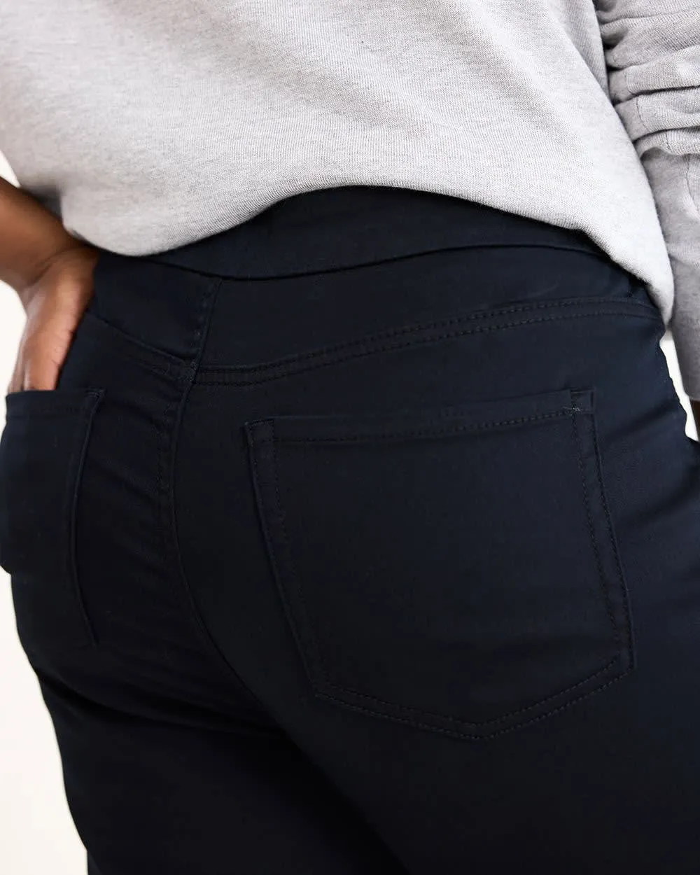 Cropped Legging Pant - R Essentials - Petite sold by Reitmans product image thumbnail 4