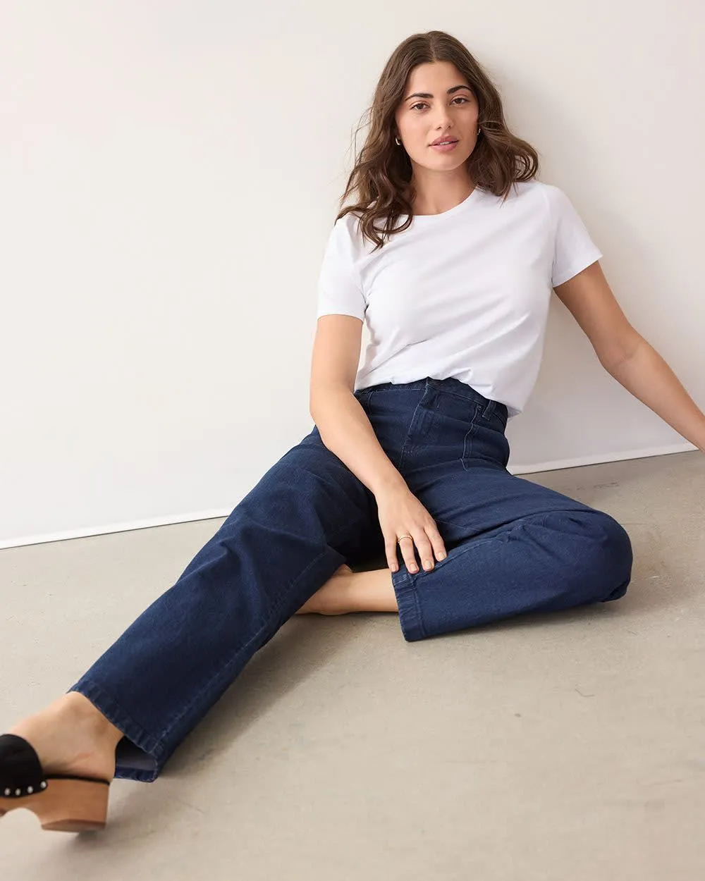 Straight-Leg Mid-Rise Utility Jean - Curvy Fit sold by Reitmans product image thumbnail 4