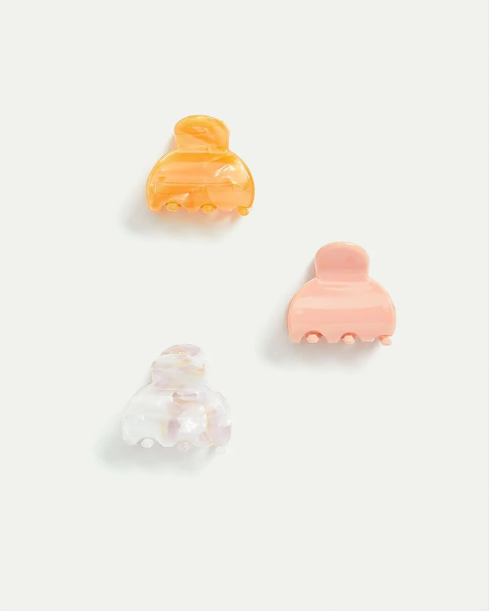 Small Claw Clips - Set of 3 sold by Reitmans product image thumbnail 2