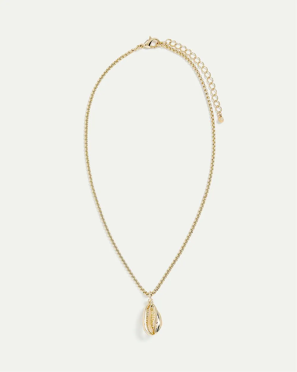 Short Necklace with Metal Seashell Pendant sold by Reitmans product image thumbnail 2