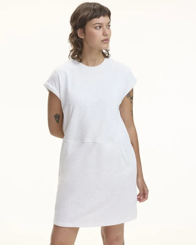 Extended-Sleeve Crew-Neck Dress with Pockets - Hyba sold by Reitmans