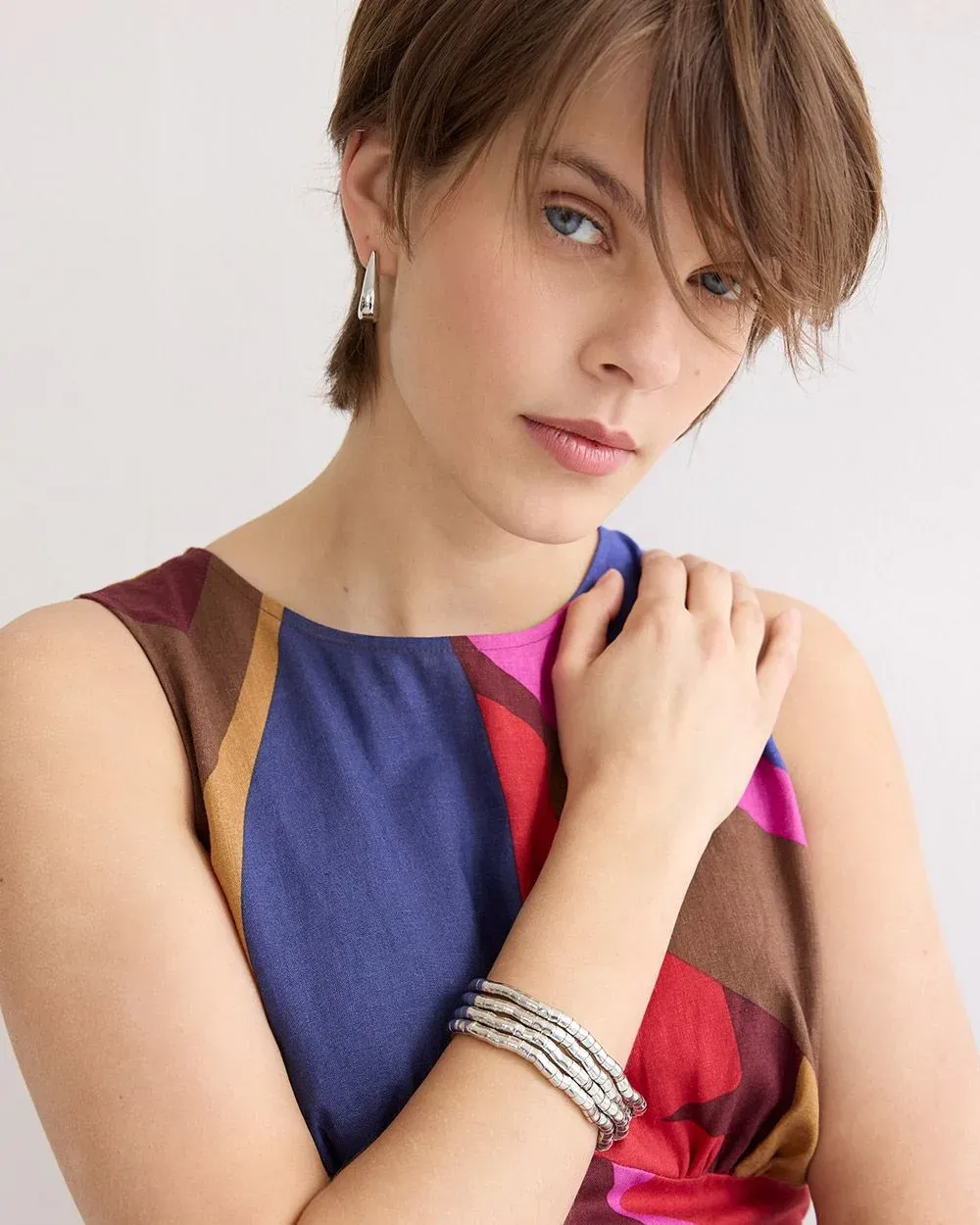 Elongated Hoops sold by Reitmans product image thumbnail 4