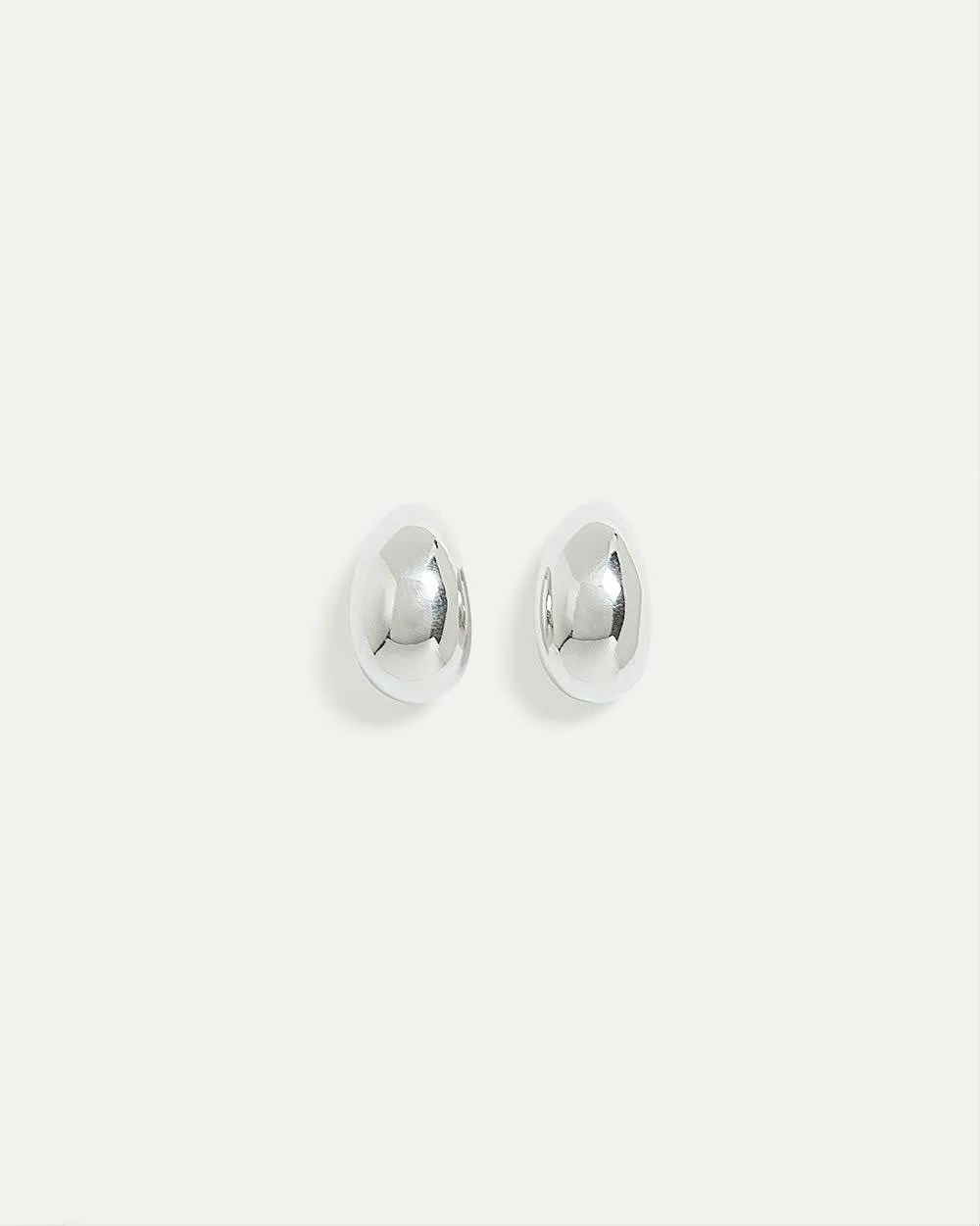 Small Curved Hoops sold by Reitmans product image thumbnail 2