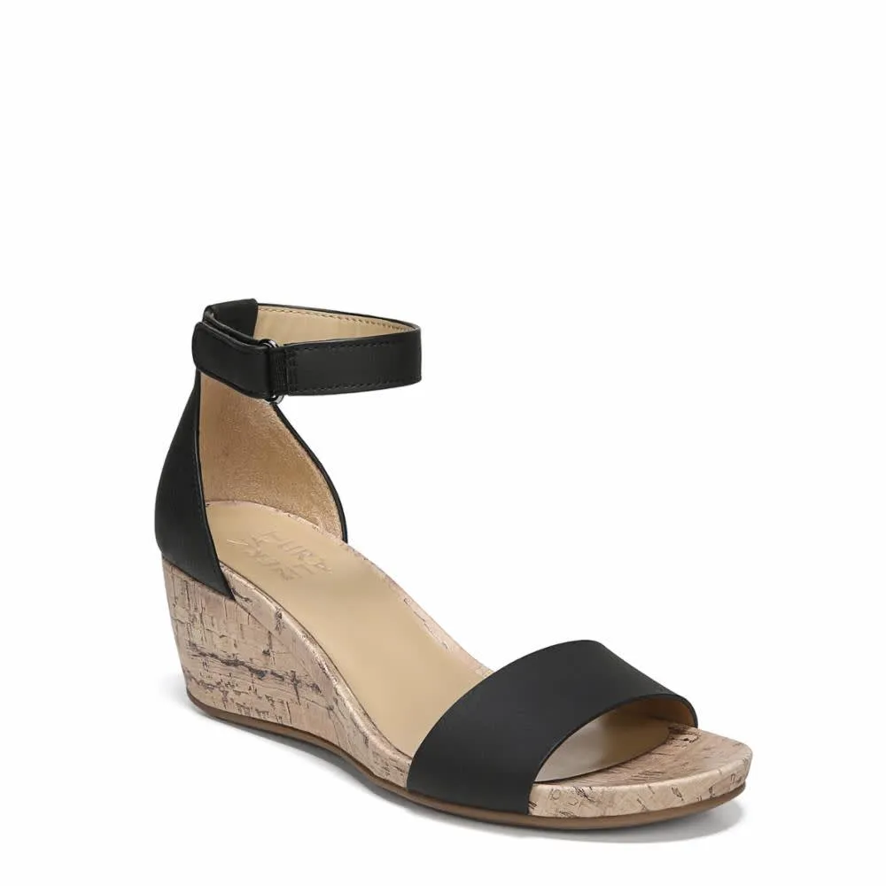 Naturalizer Areda sold by Reitmans product image thumbnail 2