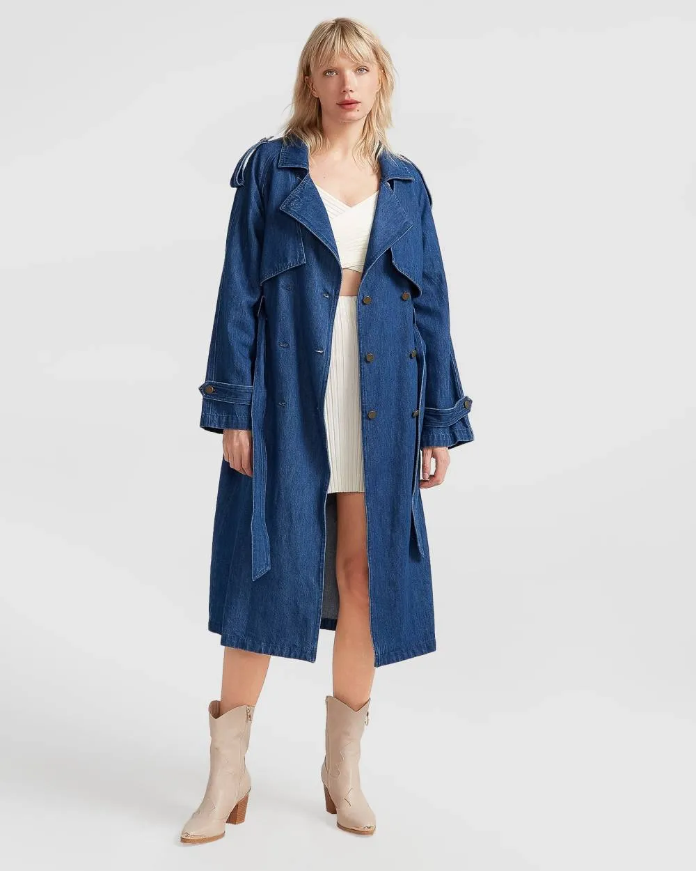 Belle & Bloom Wild Skies Denim Trench sold by Reitmans product image thumbnail 3