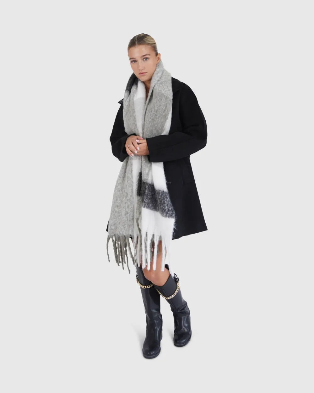 Crossroads Plaid Scarf - Monochrome sold by Reitmans