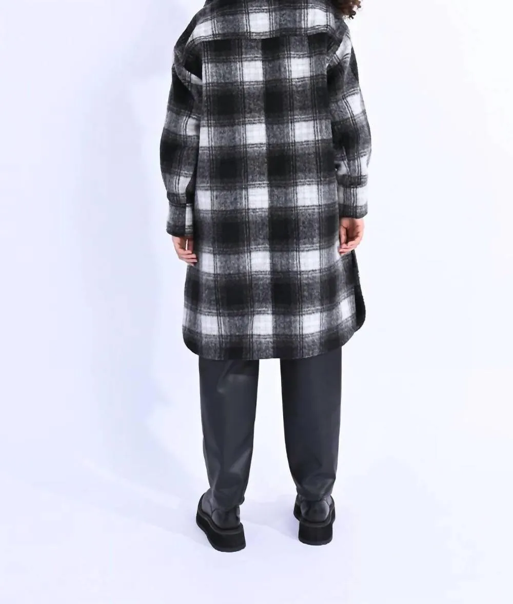MOLLY BRACKEN - Mid-Length Woven Coat sold by Reitmans product image thumbnail 4