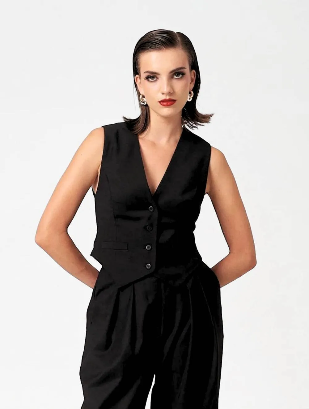 Nana's - London Vest sold by Reitmans product image thumbnail 4