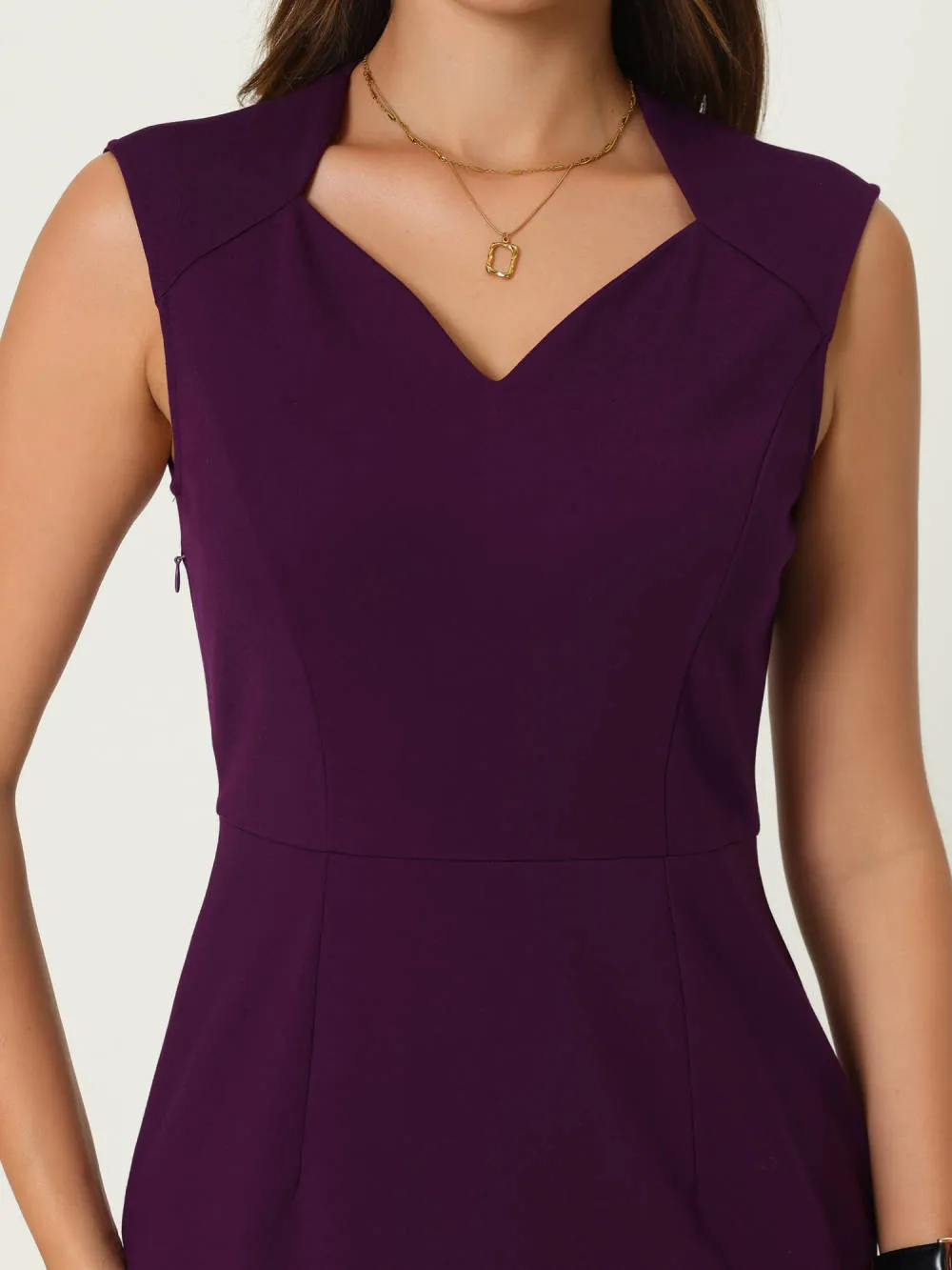 Hobemty- Sleeveless Sweetheart Neck Sheath Dress sold by Reitmans product image thumbnail 4