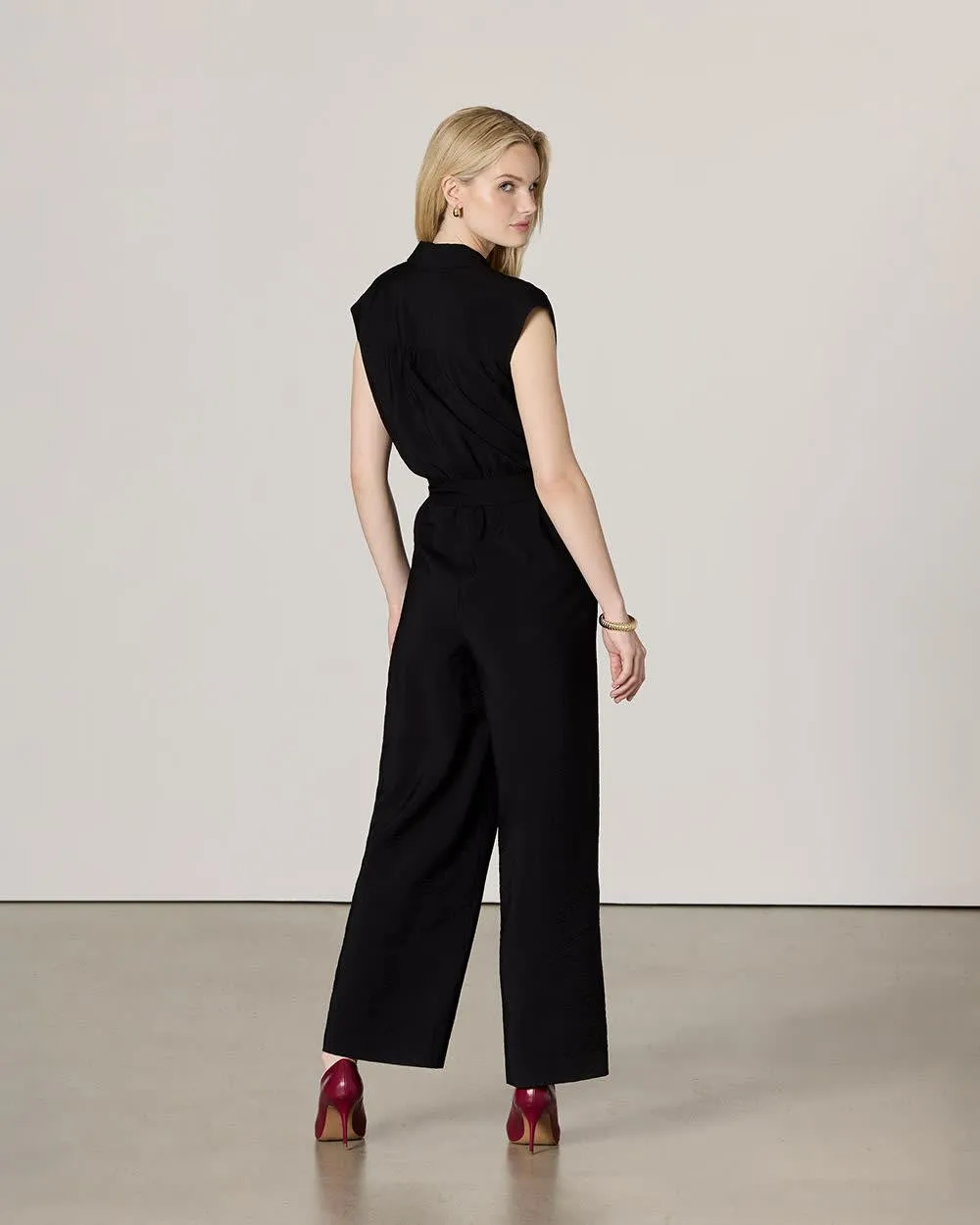 Straight-Leg Extended-Sleeve Jumpsuit sold by Reitmans product image thumbnail 2