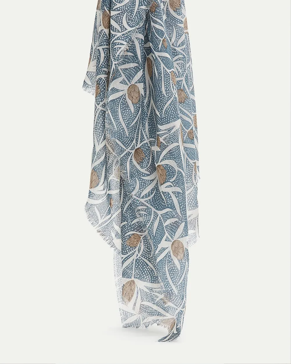 Scarf with Floral Pattern with Dots sold by Reitmans product image thumbnail 2