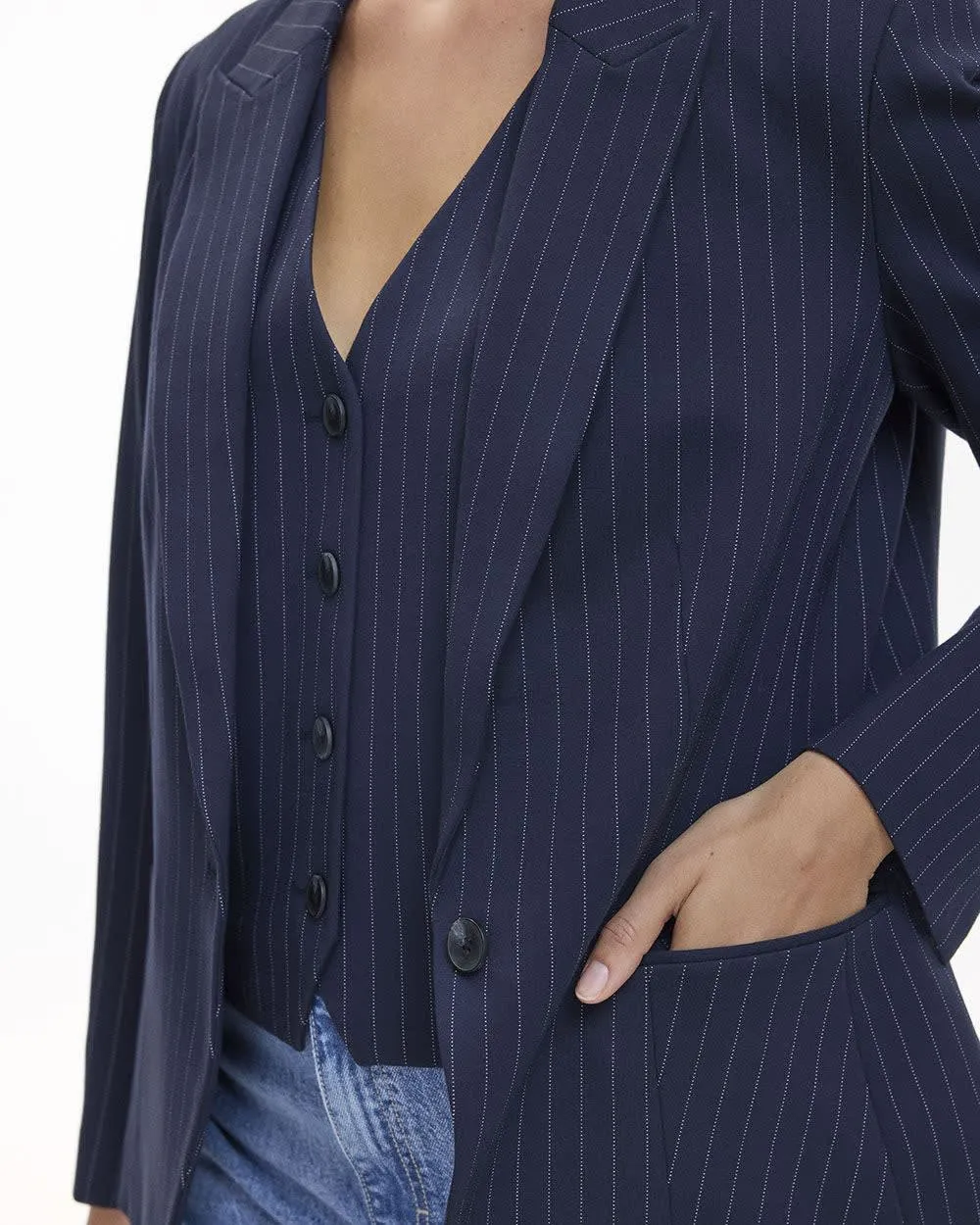 Fitted One-Button Blazer sold by Reitmans product image thumbnail 4