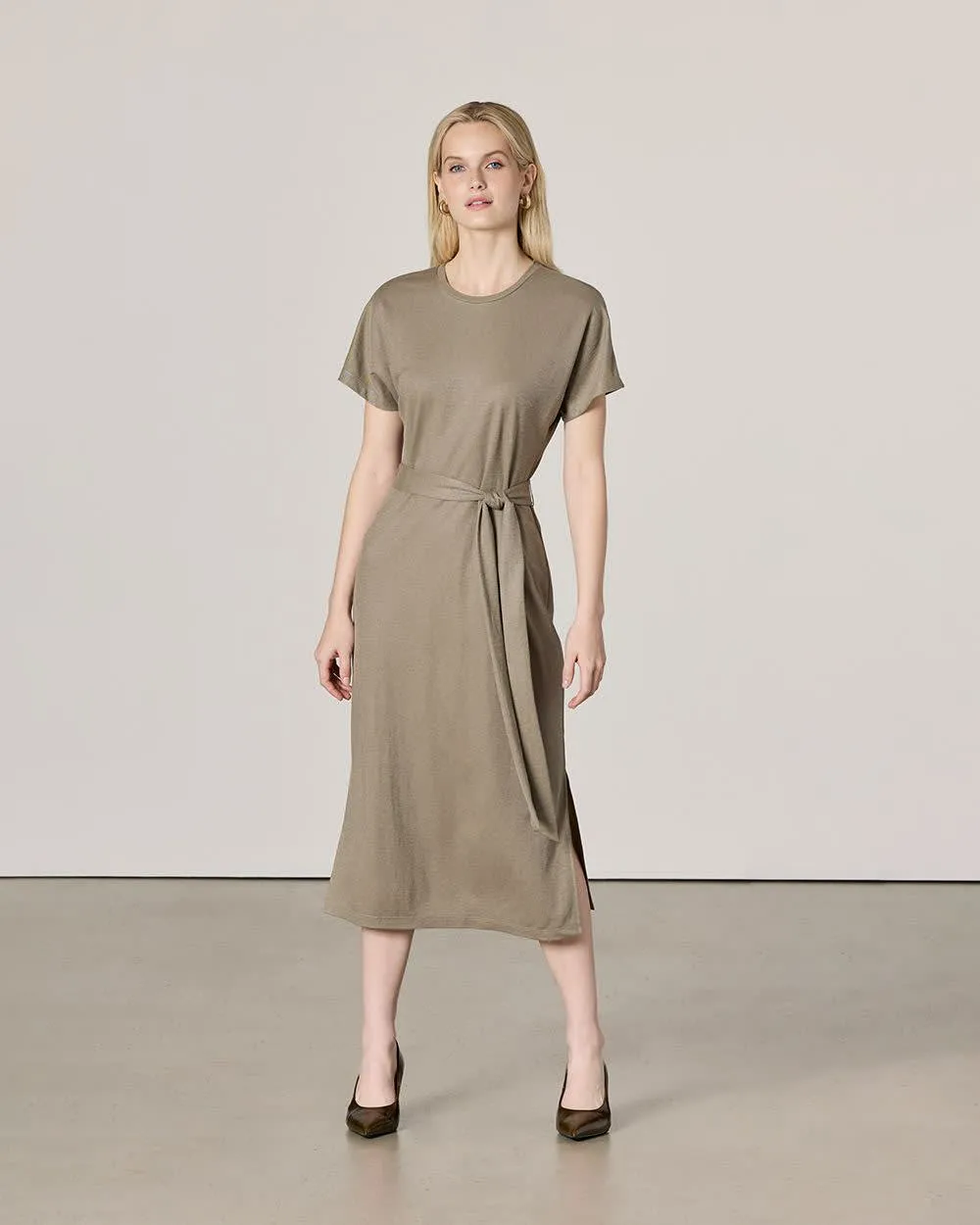 Short-Sleeve Crew-Neck Shift Dress sold by Reitmans