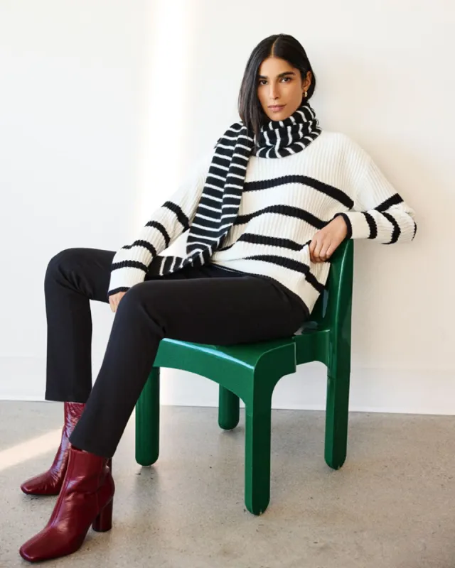 Long-Sleeve Boat-Neck Sweater sold by Reitmans