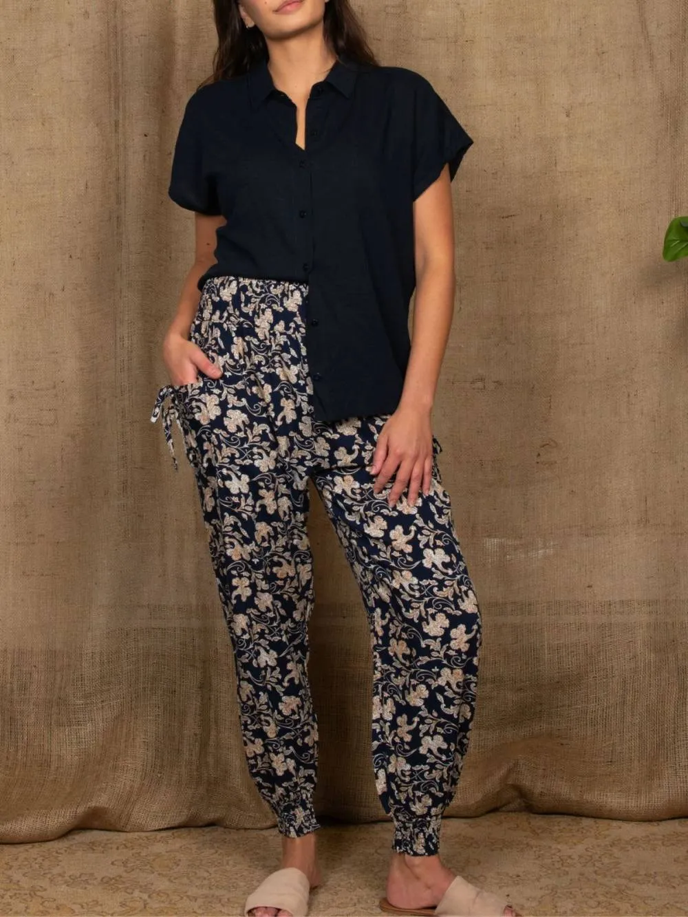 Annick - Edna Pants Harem Boho Smocked Waist sold by Reitmans product image thumbnail 4