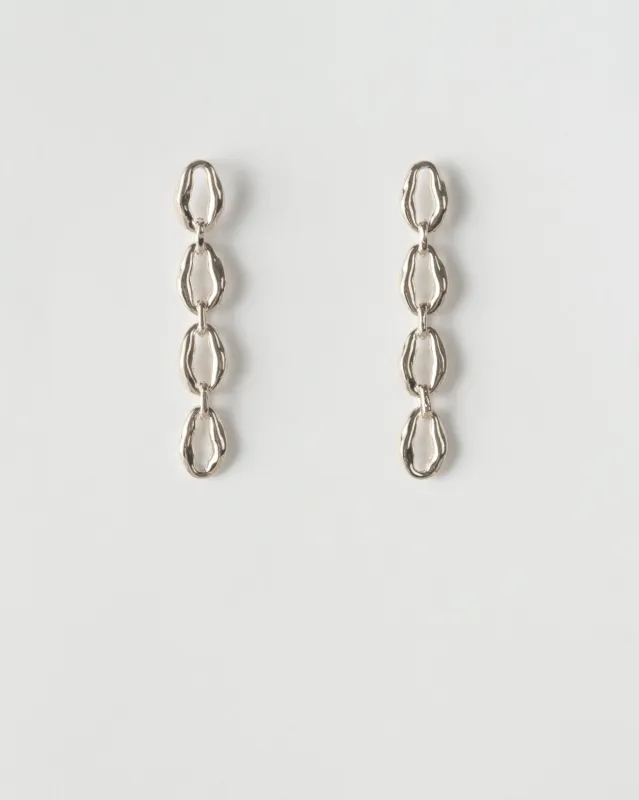 Munch x Rejina Pyo Molten Chain Earrings Silver Plated made by Rejina Pyo